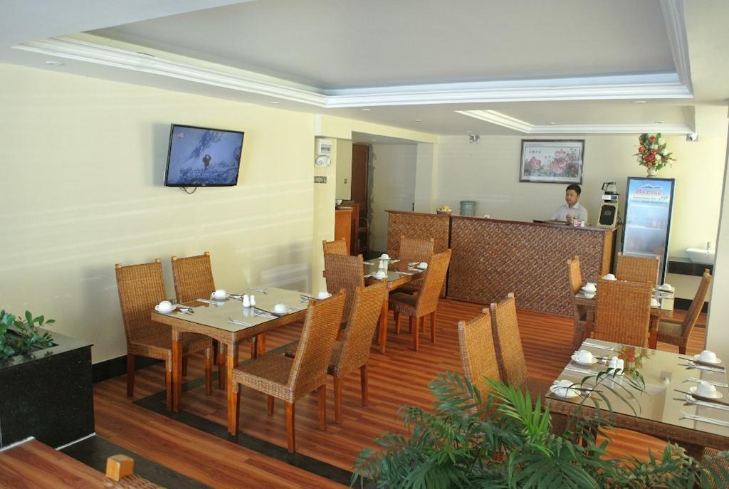 Hotel Wardan Yangon Exterior photo